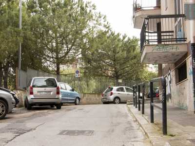 ...dall�altra sale e curva...